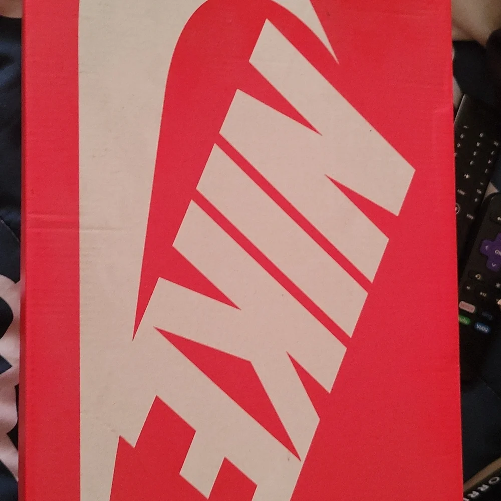 Nike - Picture 1 of 3
